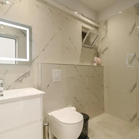 Hotel Bliss 3*