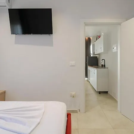 Hotel Bliss 3*