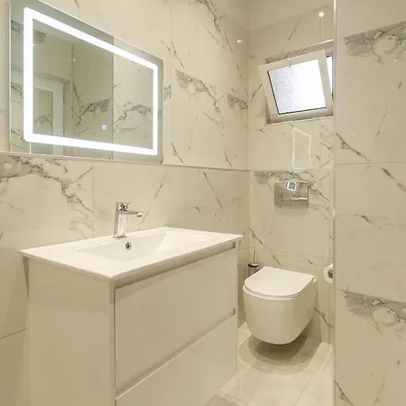 Hotel Bliss 3*